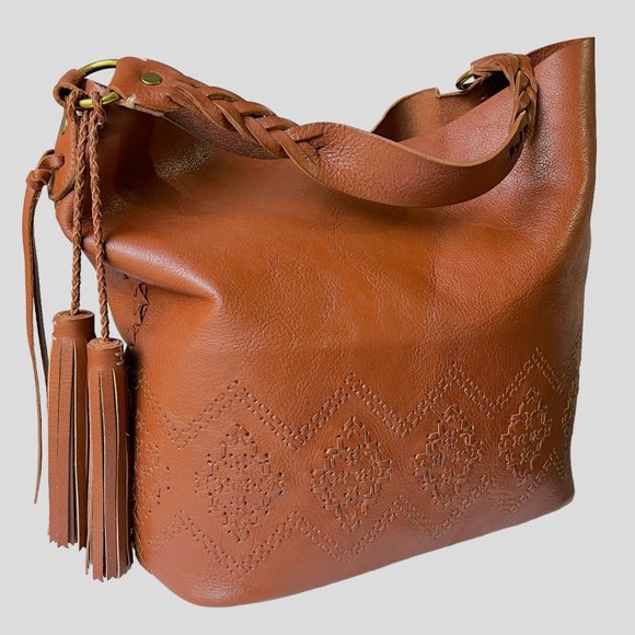 Isabella Fiore Handbags - Isabella Fiore Mary Artisanal Braid Leather Hobo Large Handbag in Cognac